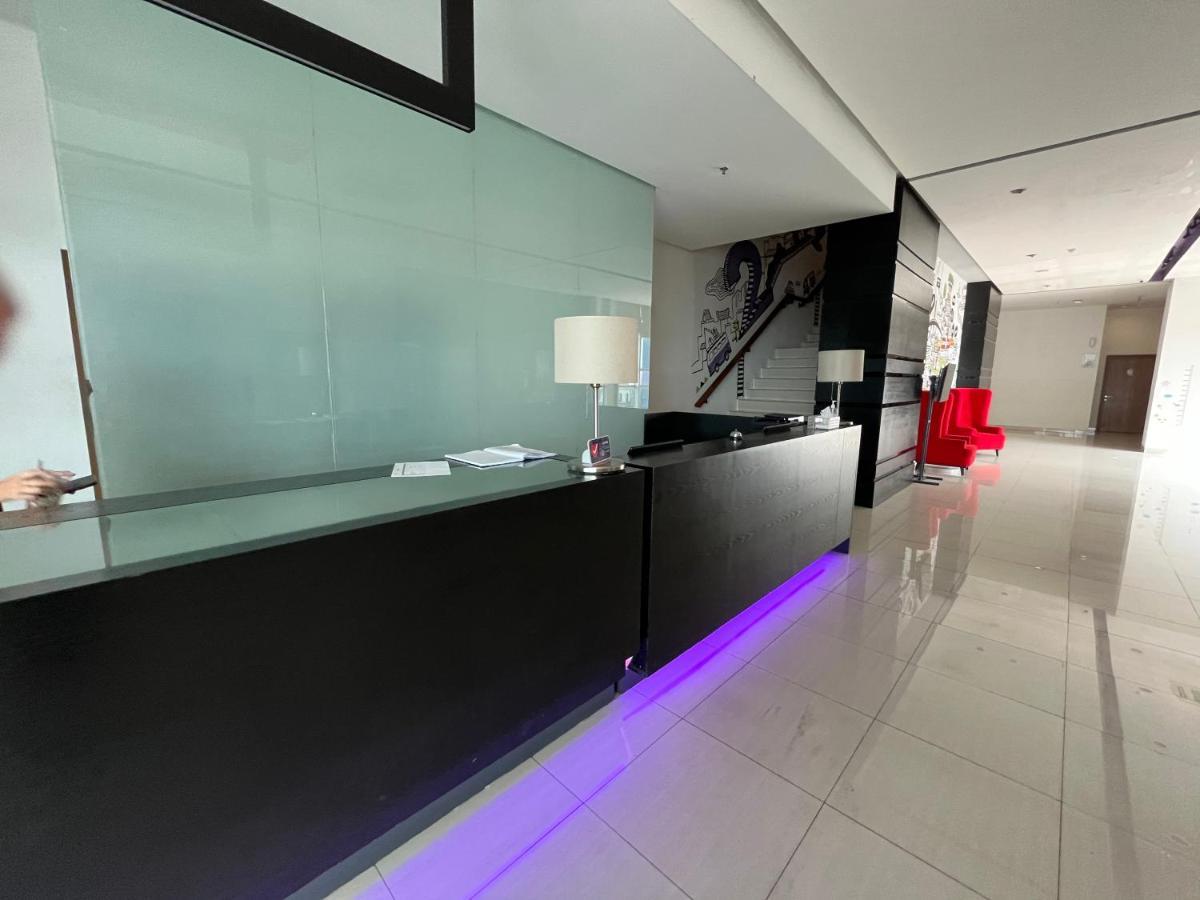 Luminor Hotel Metro Indah - Bandung By Wh Cicadas Екстериор снимка