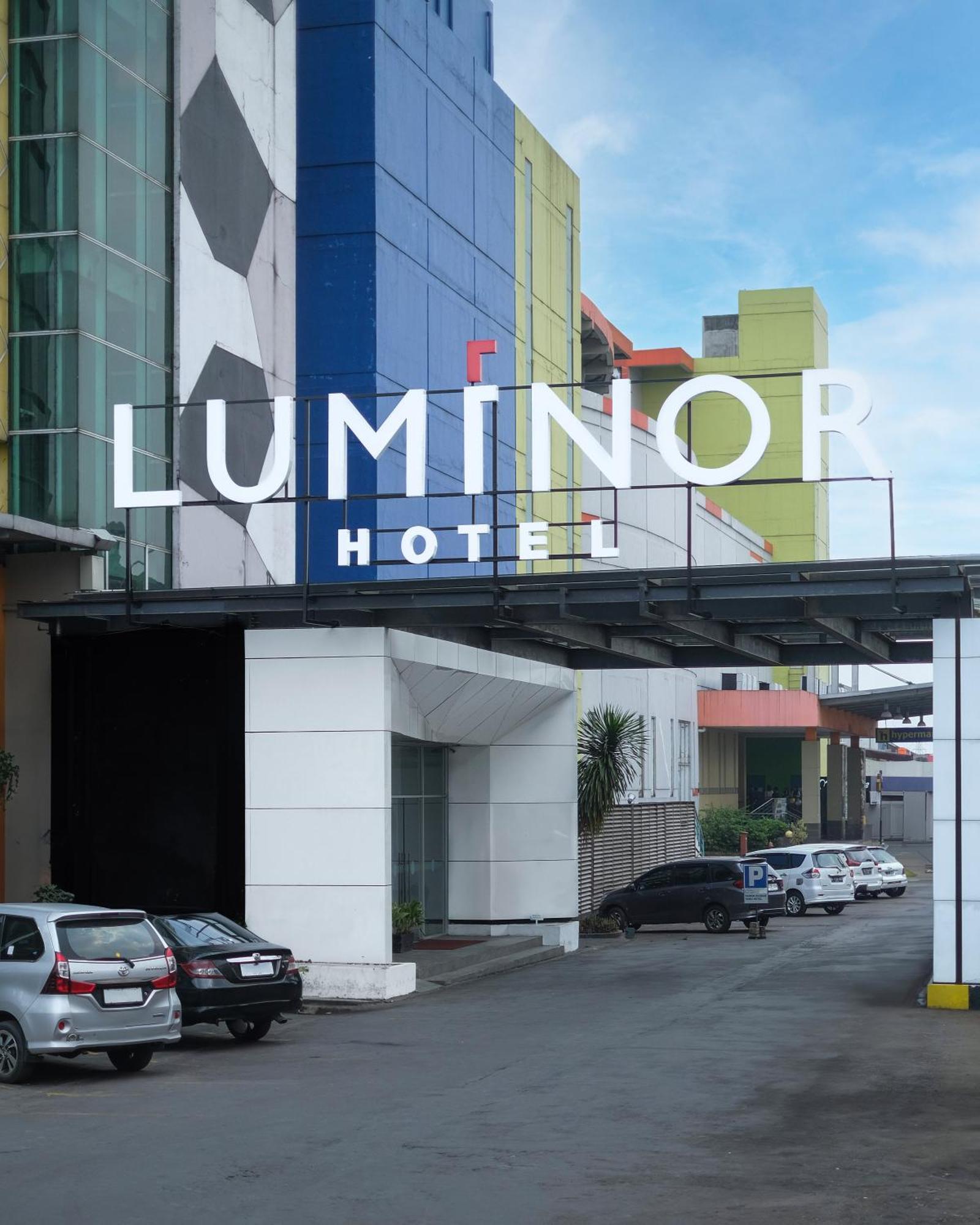 Luminor Hotel Metro Indah - Bandung By Wh Cicadas Екстериор снимка